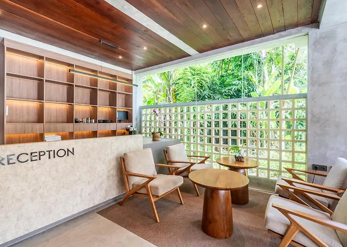 Apartment Work, And Unwind! Jungle Vista By Bcg