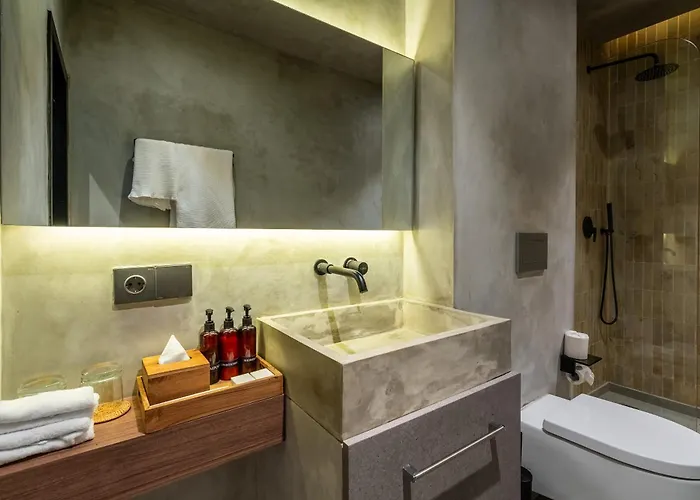 Apartment Work, And Unwind! Jungle Vista By Bcg *