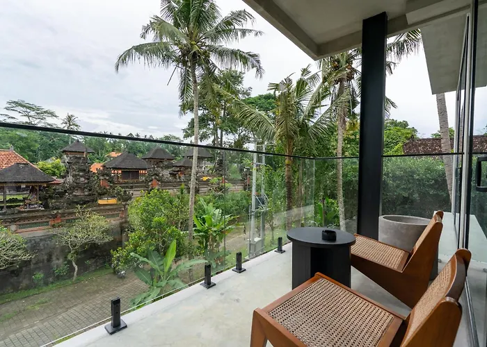 Work, And Unwind! Jungle Vista By Bcg