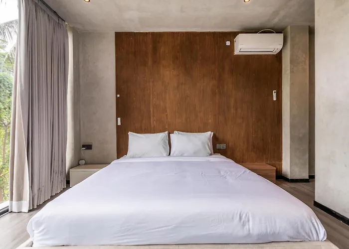 Work, And Unwind! Jungle Vista By Bcg Apartment
