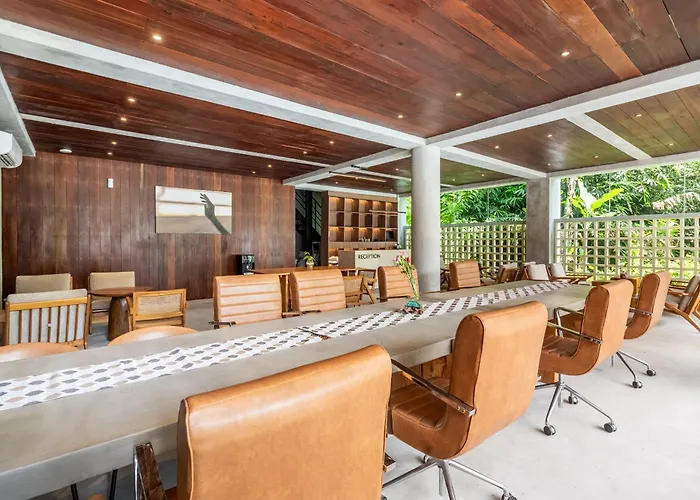 Apartment Work, And Unwind! Jungle Vista By Bcg *