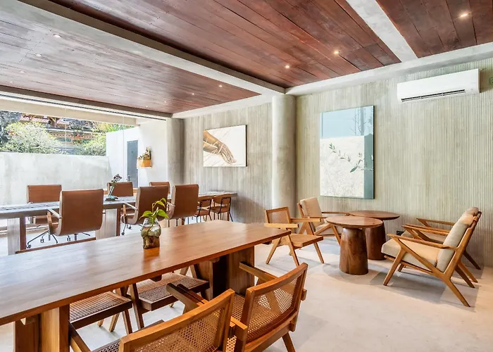 Apartment Work, And Unwind! Jungle Vista By Bcg