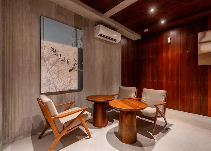 Work, And Unwind! Jungle Vista By Bcg