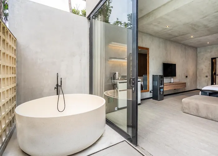 Apartment Work, And Unwind! Jungle Vista By Bcg *