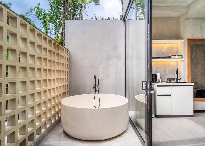 Apartment Work, And Unwind! Jungle Vista By Bcg *